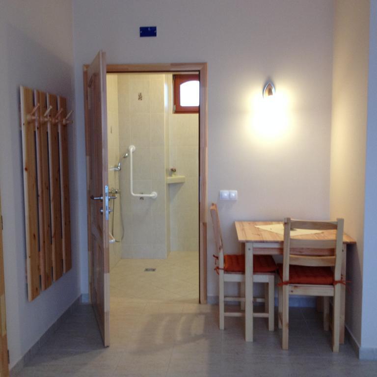 Vidor Vendeghaz Hotel Demjén Værelse billede